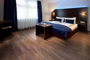 thumbnail: Interior