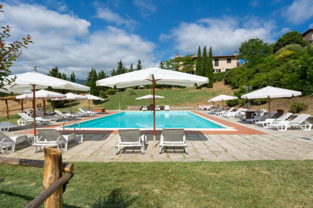 Swimming pool-spa