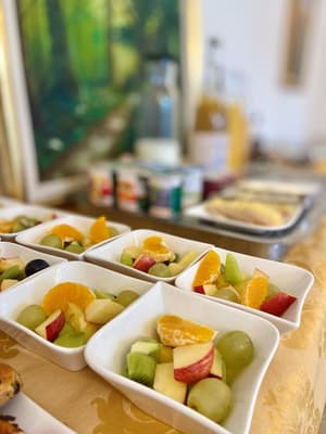thumbnail: Breakfast buffet