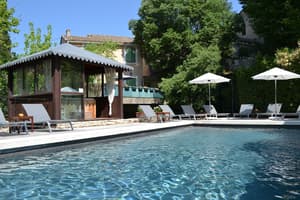 thumbnail: Indoor/outdoor pool