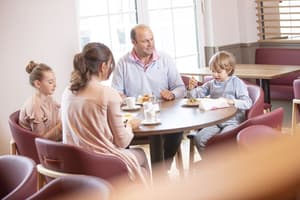 thumbnail: Restaurant
