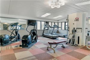thumbnail: Guest Room,Suite,On-Site
