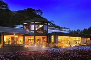 thumbnail: Reception