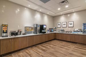 thumbnail: Breakfast area