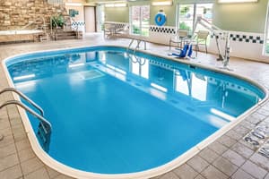 thumbnail: Pool
