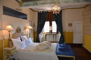 thumbnail: General view