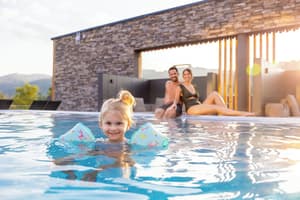 thumbnail: Infinity pool