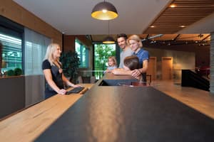 thumbnail: Reception