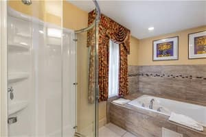 thumbnail: Guest Room,Suite,On-Site