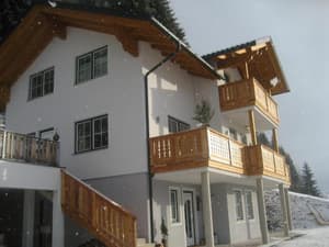 thumbnail: 111811610.jpg