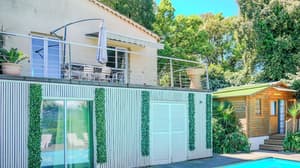 thumbnail: Exterior