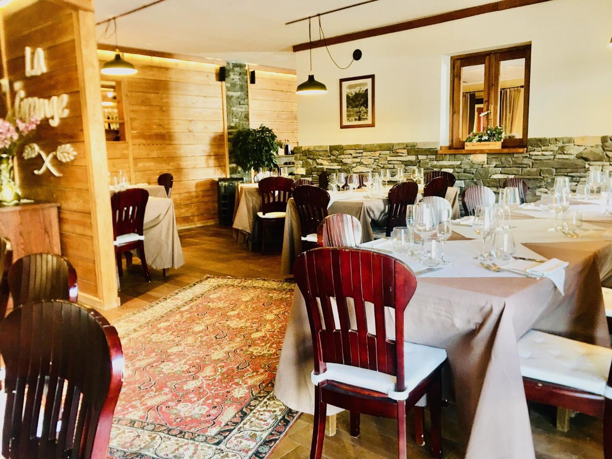 Restaurant-cafeteria