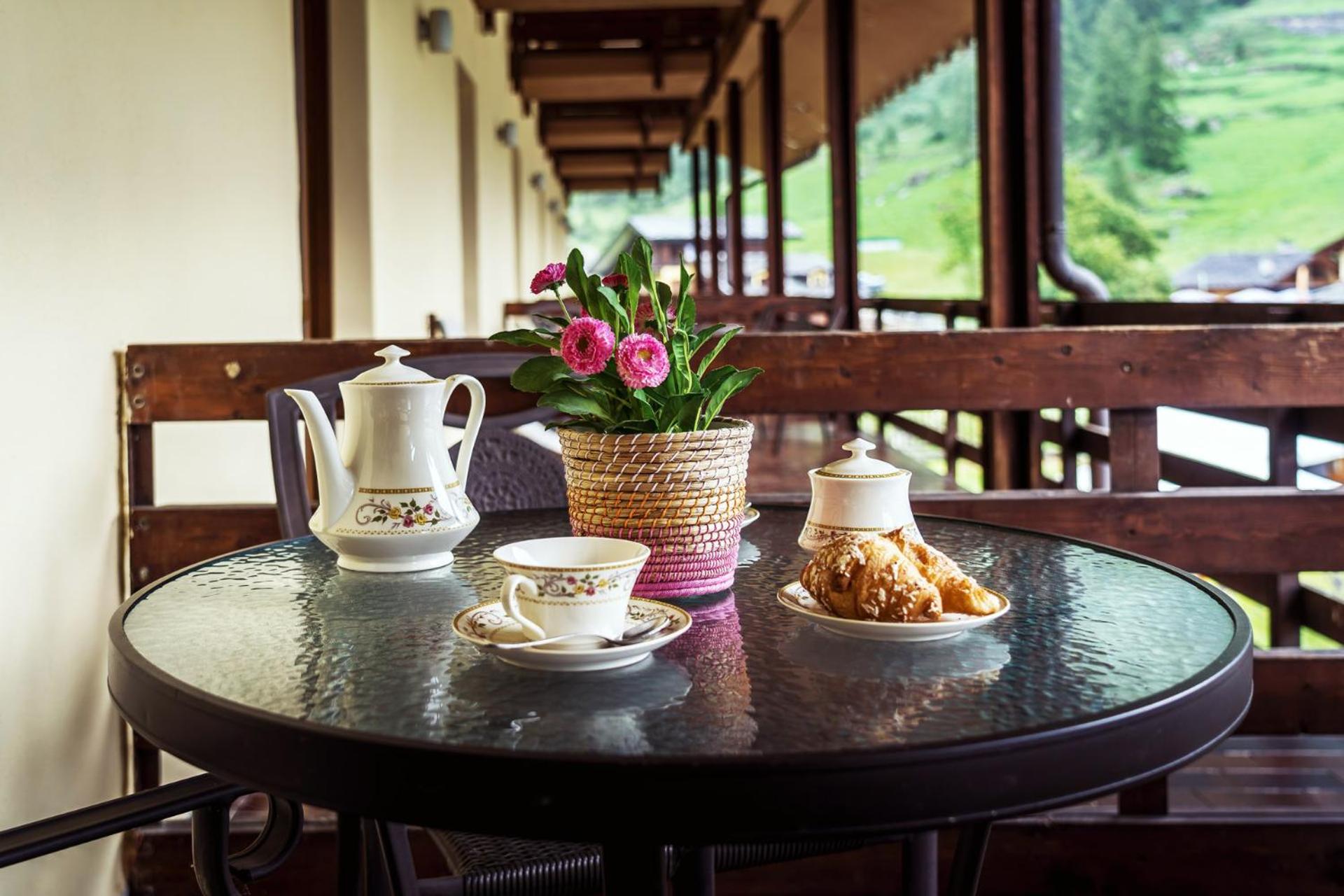 Restaurant-cafeteria