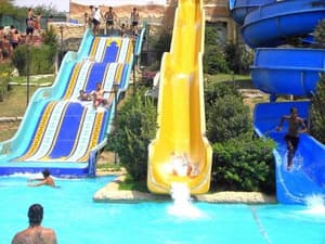 thumbnail: Pool