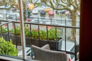 thumbnail: Balcony