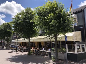 thumbnail: Restaurant