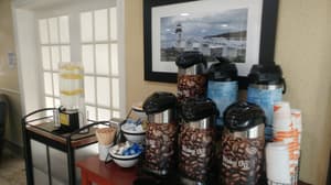 thumbnail: Coffee service