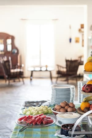 thumbnail: Breakfast area