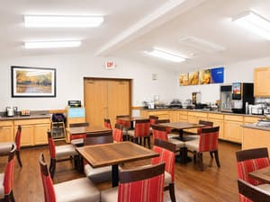 thumbnail: Breakfast area