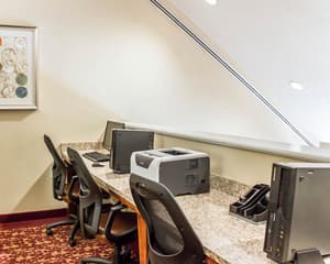 thumbnail: Business center