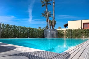 thumbnail: Outdoor pool