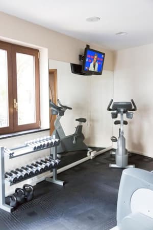thumbnail: Gym