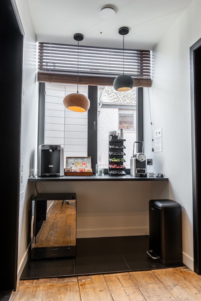 Minibar