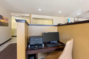 thumbnail: Business center