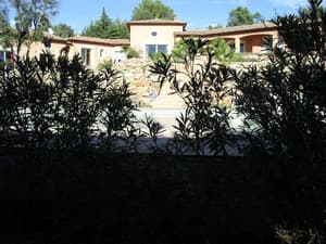 thumbnail: Exterior