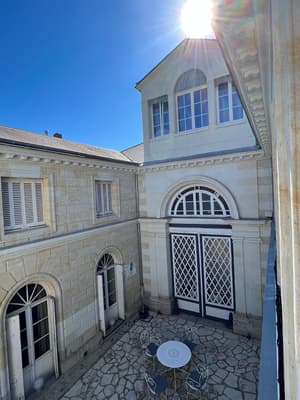 thumbnail: Courtyard view