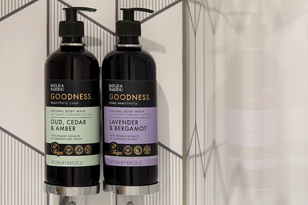 Bathroom amenities