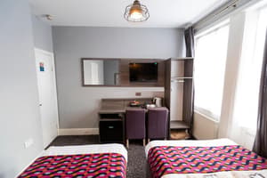 thumbnail: Room