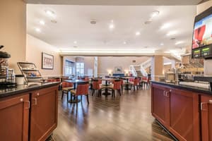 thumbnail: Breakfast area