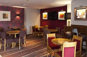 thumbnail: Restaurant
