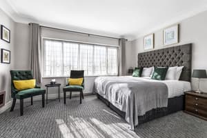 thumbnail: Room