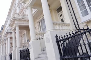 thumbnail: Front of property