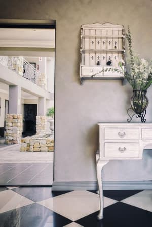 thumbnail: Interior