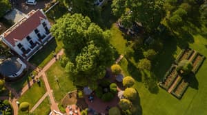 thumbnail: Front of property