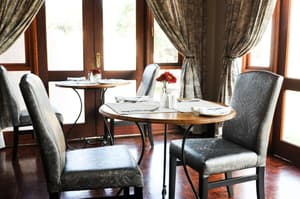 thumbnail: Restaurant