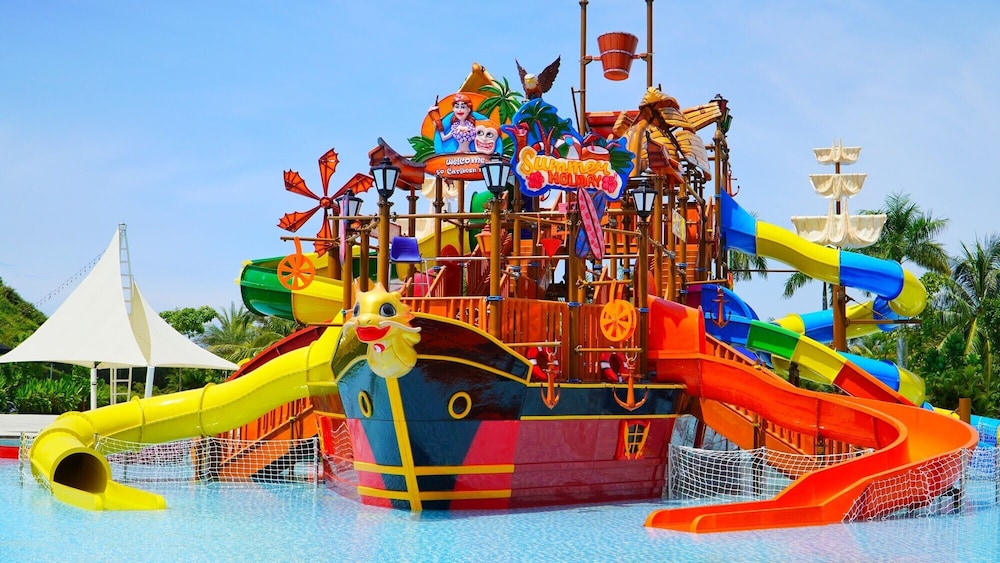 Children's play area - outdoor