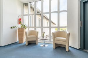 thumbnail: Lobby sitting area