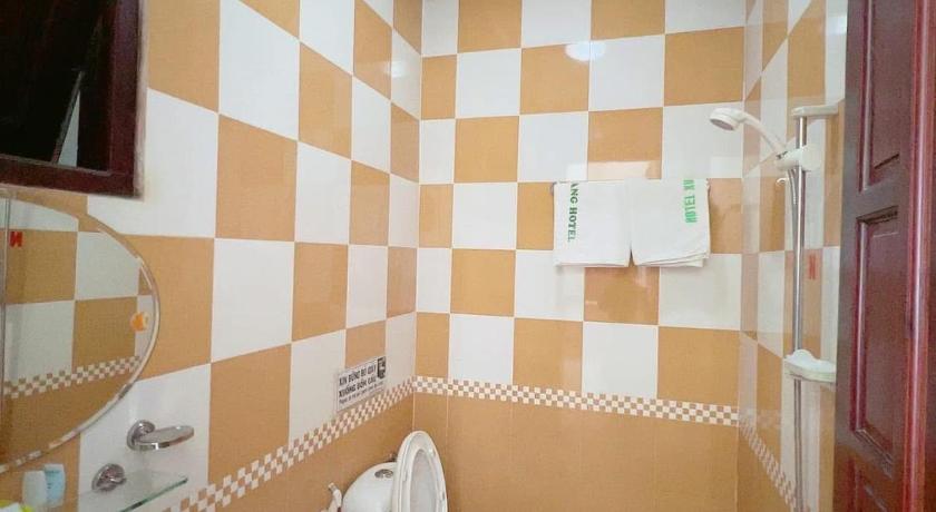 651450645.jpg