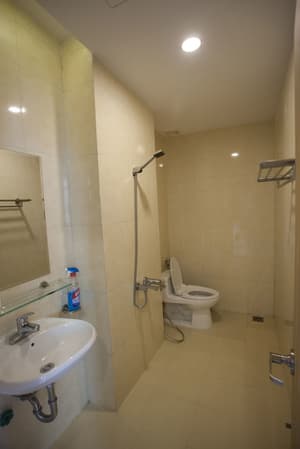 thumbnail: Bathroom