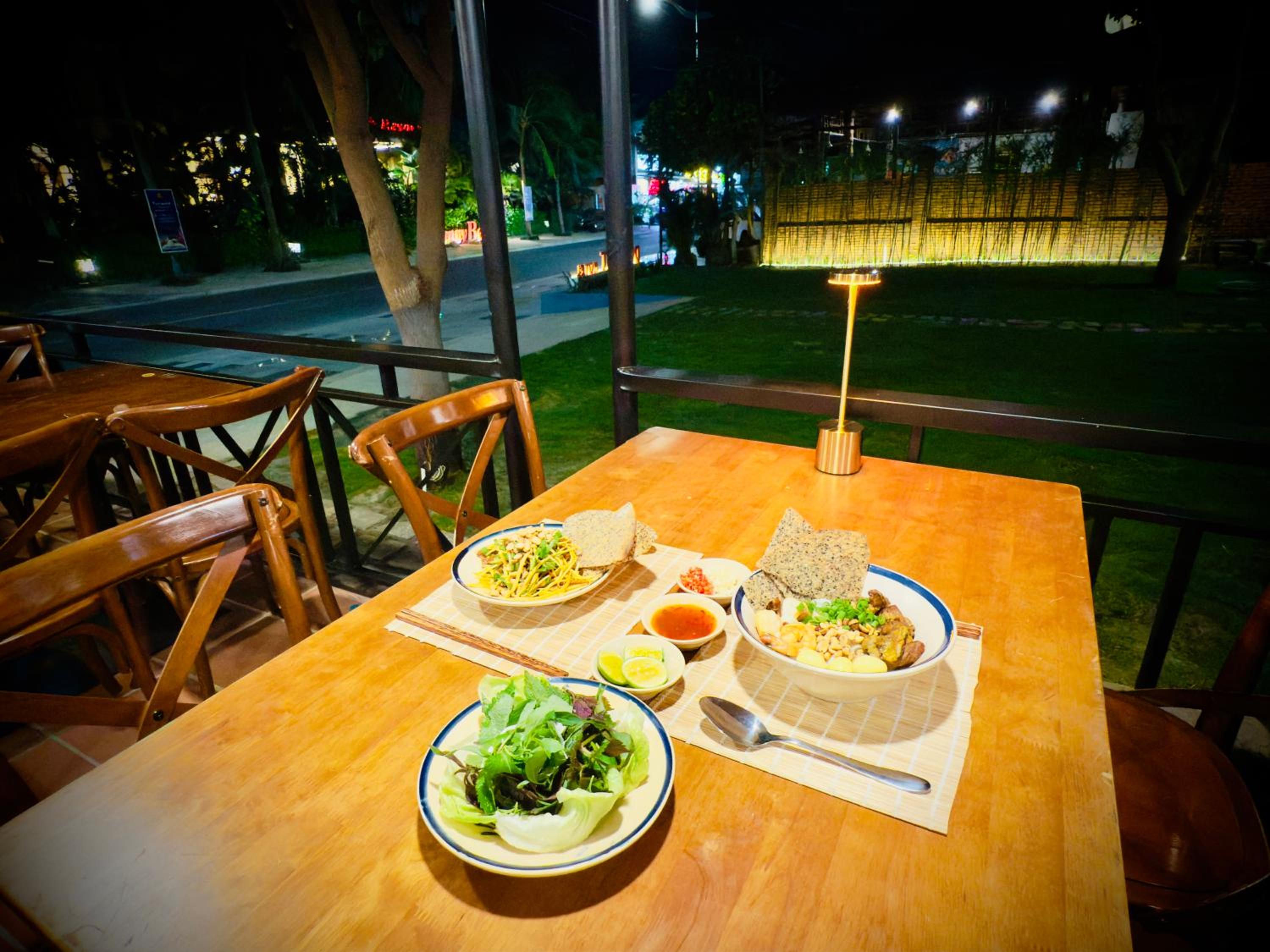 Restaurant-cafeteria