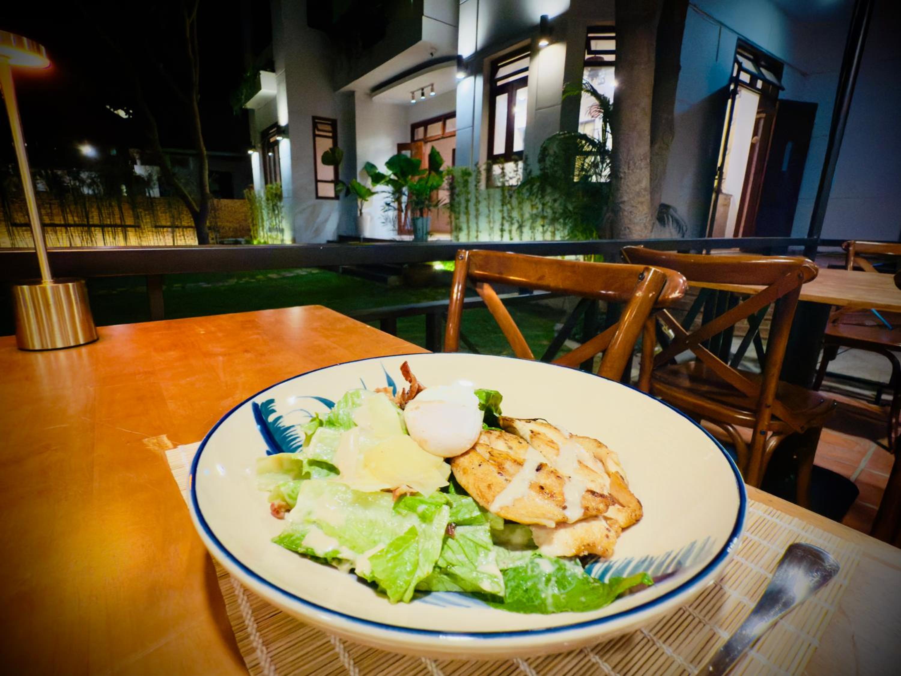 Restaurant-cafeteria