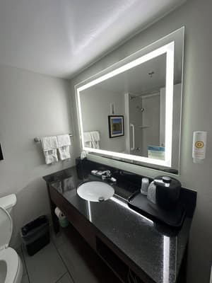 thumbnail: Bathroom