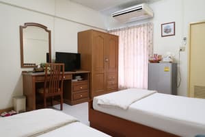 thumbnail: Room