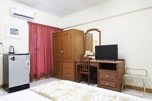 thumbnail: Room