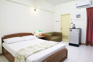 thumbnail: Room