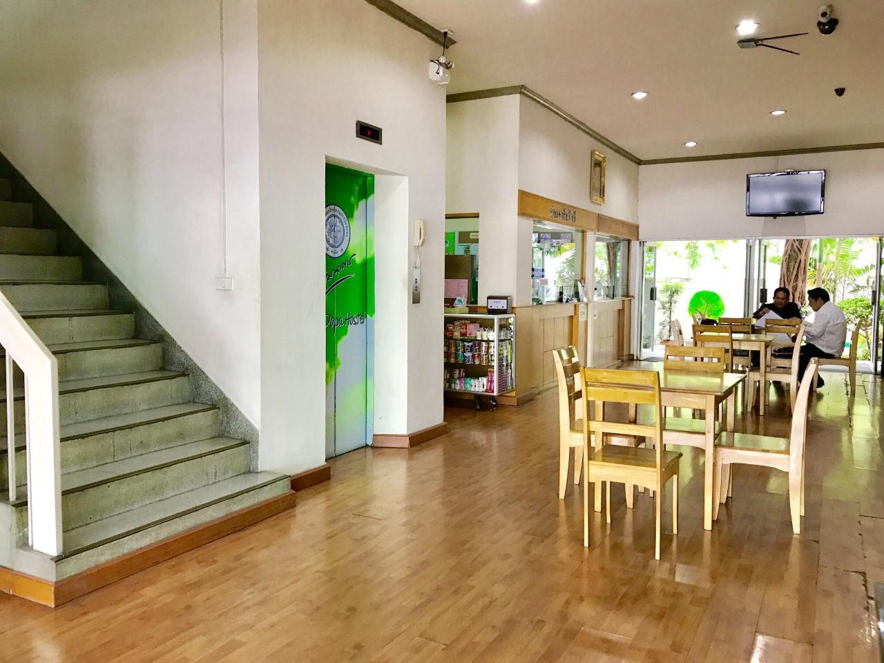 Restaurant-cafeteria
